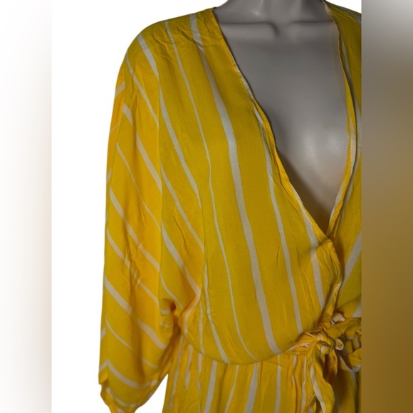 REVOLVE Indah Sunday Kimono Romper in Bee Stripe size S/M - Picture 6 of 12